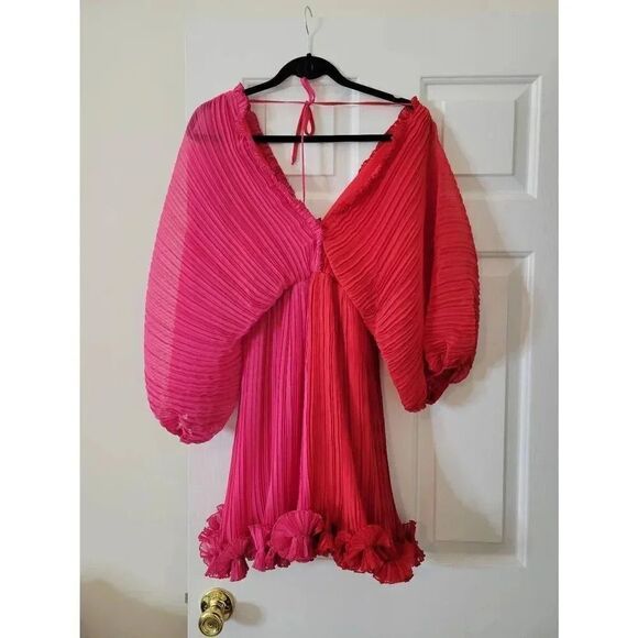 Nocturne Batwing Sleeve Pleated Mini Dress 42, L NWT - Picture 6 of 10